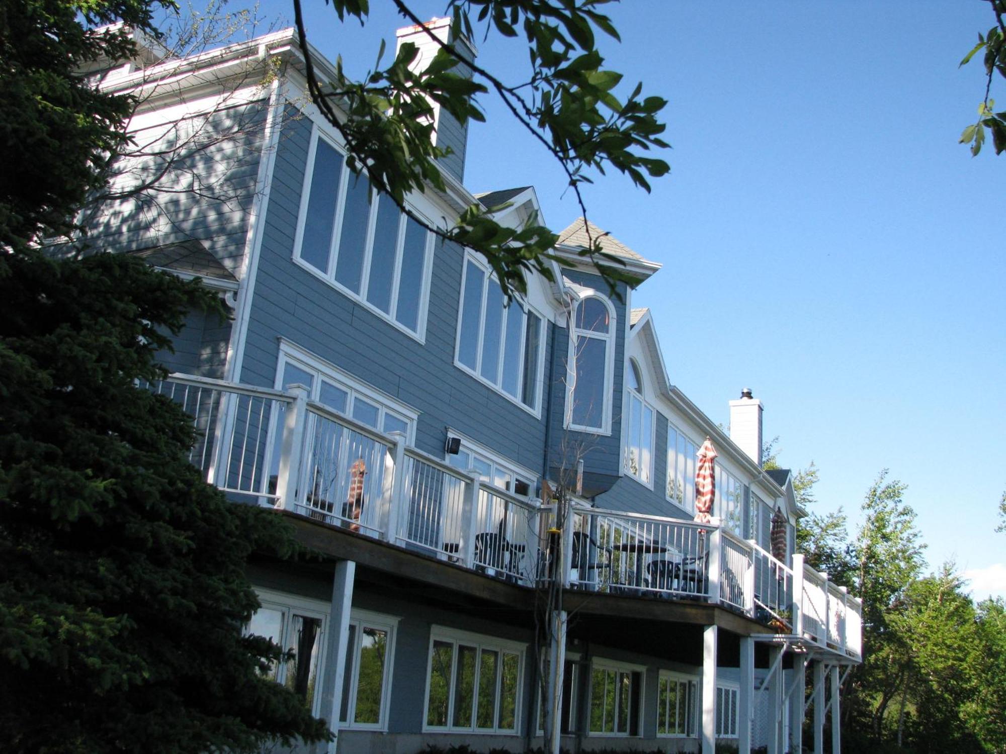 Hotel Auberge Cap Aux Corbeaux Baie-Saint-Paul Exterior foto